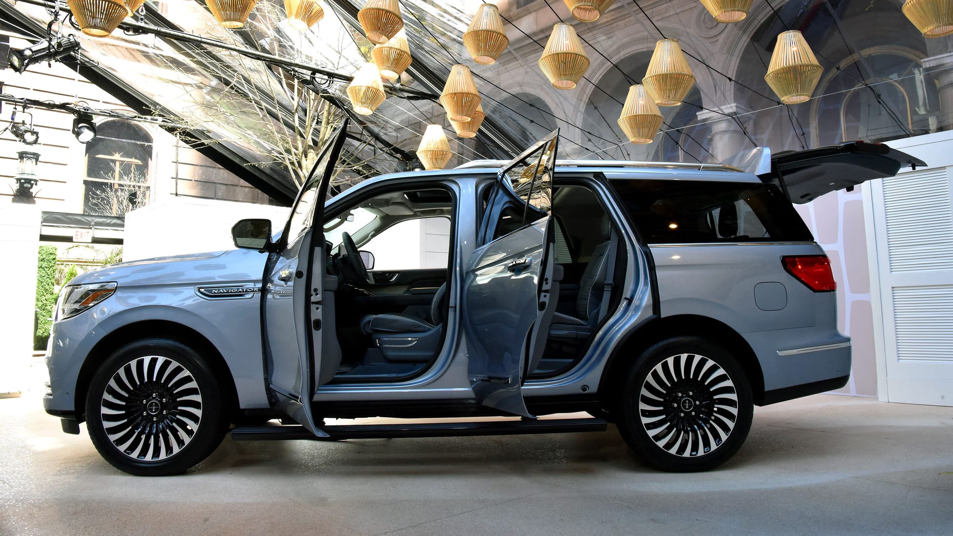 Lincoln Navigator Review 2024 Top Gear