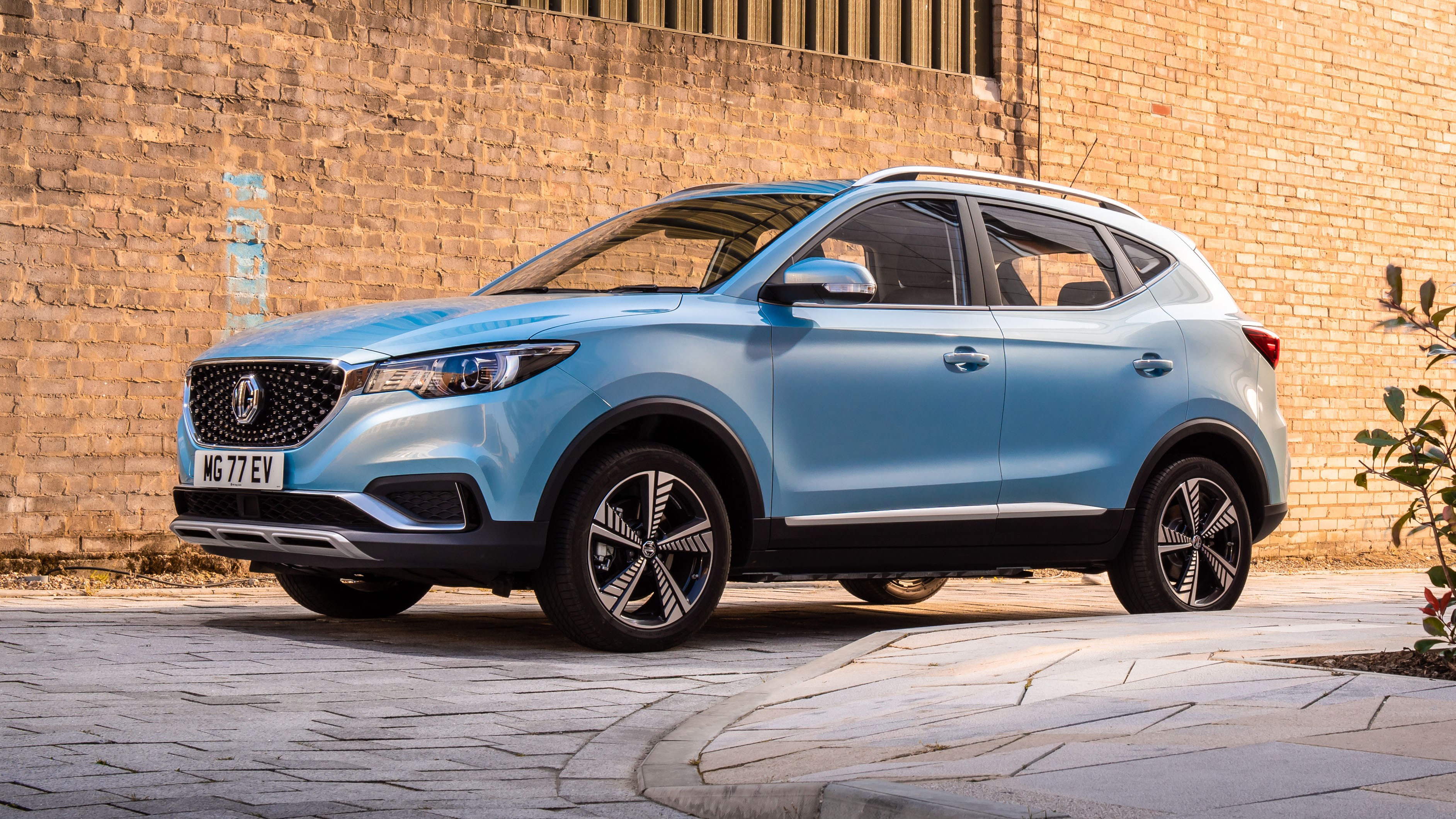 Mg zs electric review discount