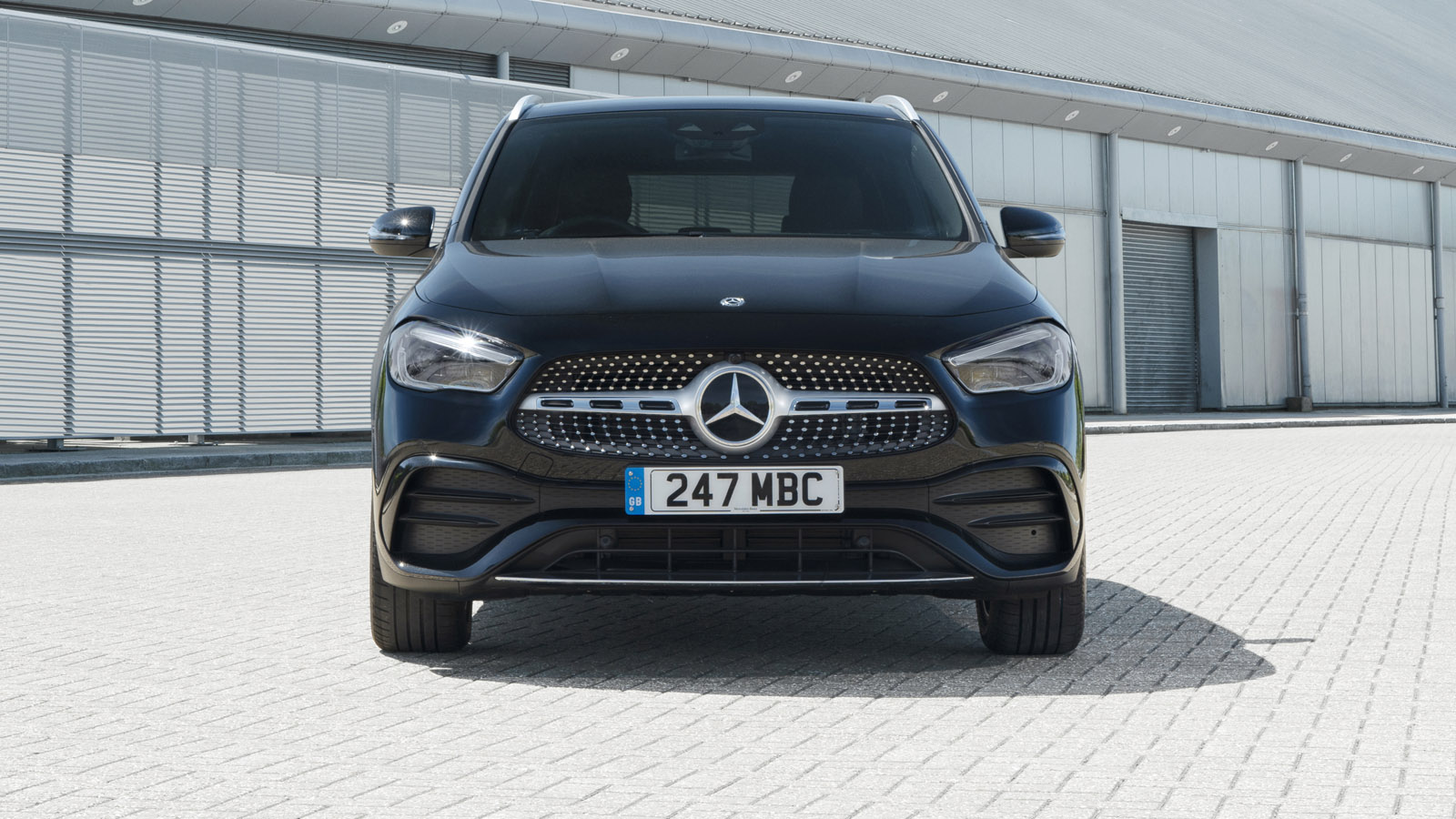 Gls 2. Mercedes Benz GLA 2020. Mercedes-Benz GLA-class 2020. Мерседес GLA 2020. Mercedes Benz GLA AMG 2020.