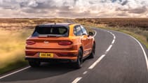 new_bentayga_-_orange_flame_13.jpg