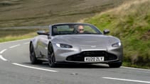 aston_martin_vantage_roadster_-_spirit_silver_26_0.jpg