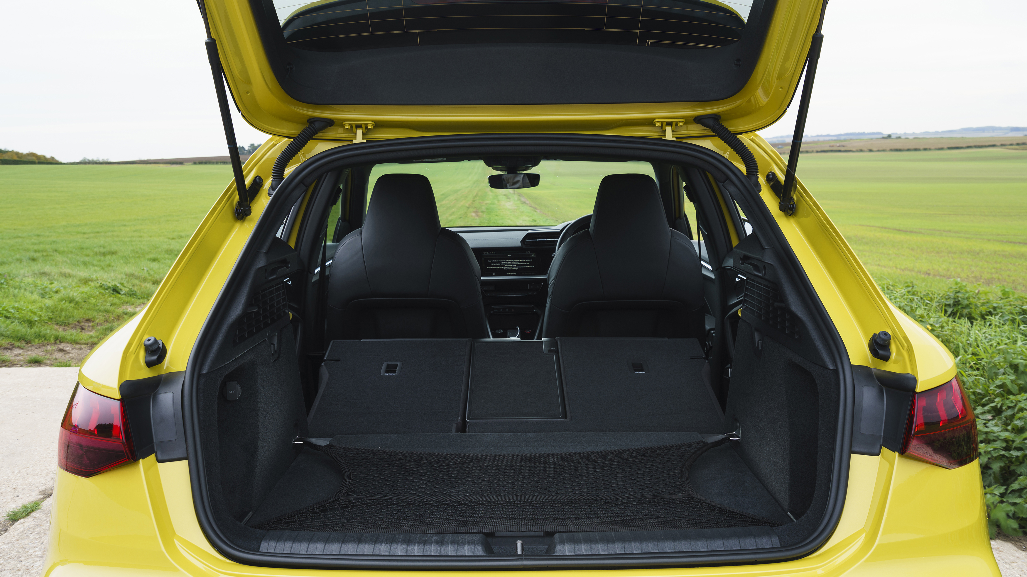 audi_s3_sportback_126.jpg