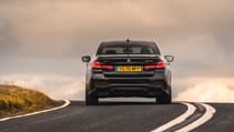 p90404883_highres_bmw-m550i_0.jpg