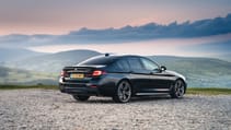 p90404886_highres_bmw-m550i_0.jpg