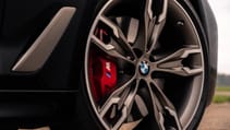p90404897_highres_bmw-m550i_0.jpg