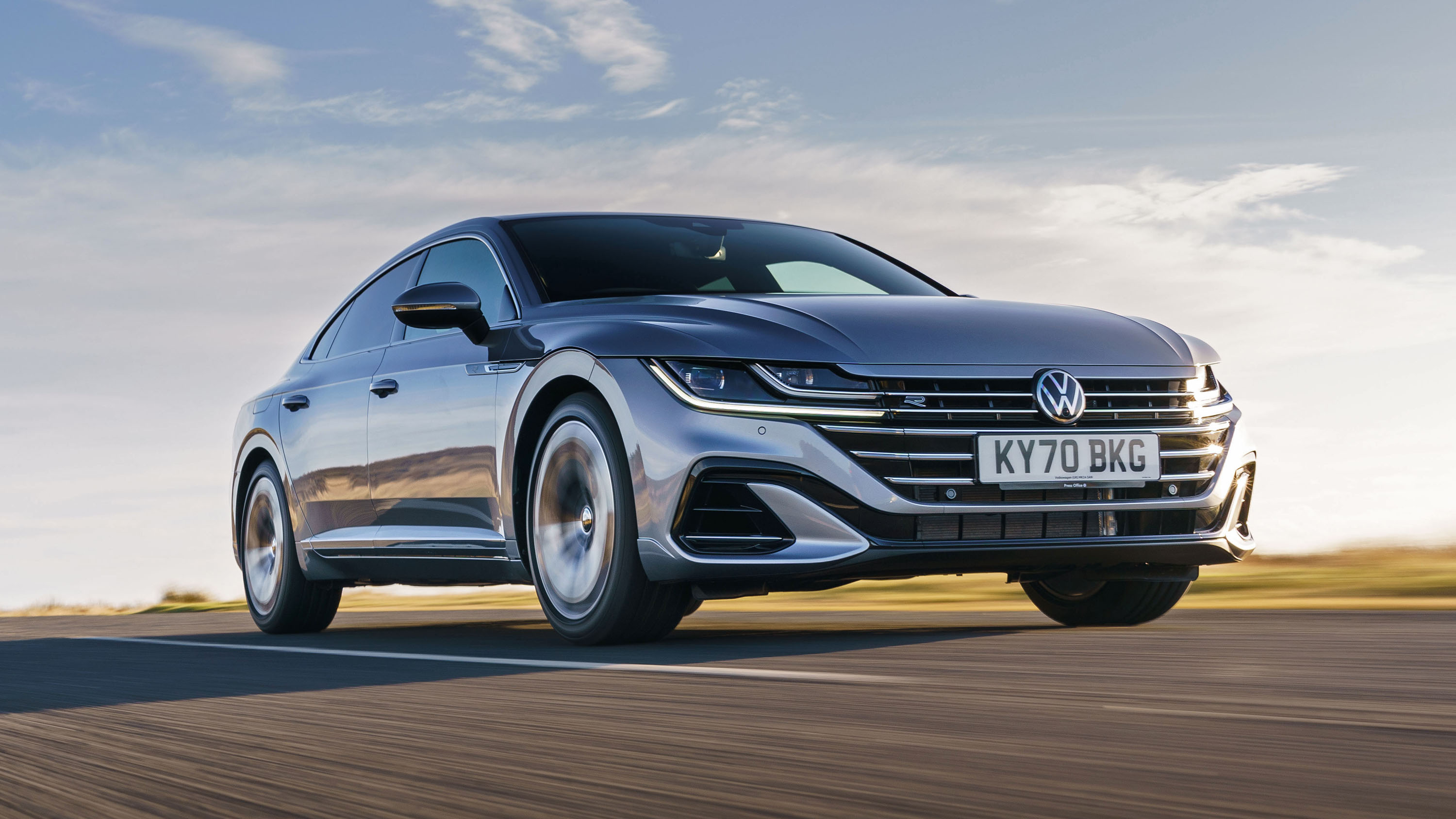 Is the new Volkswagen Arteon a Porsche Panamera for the people?