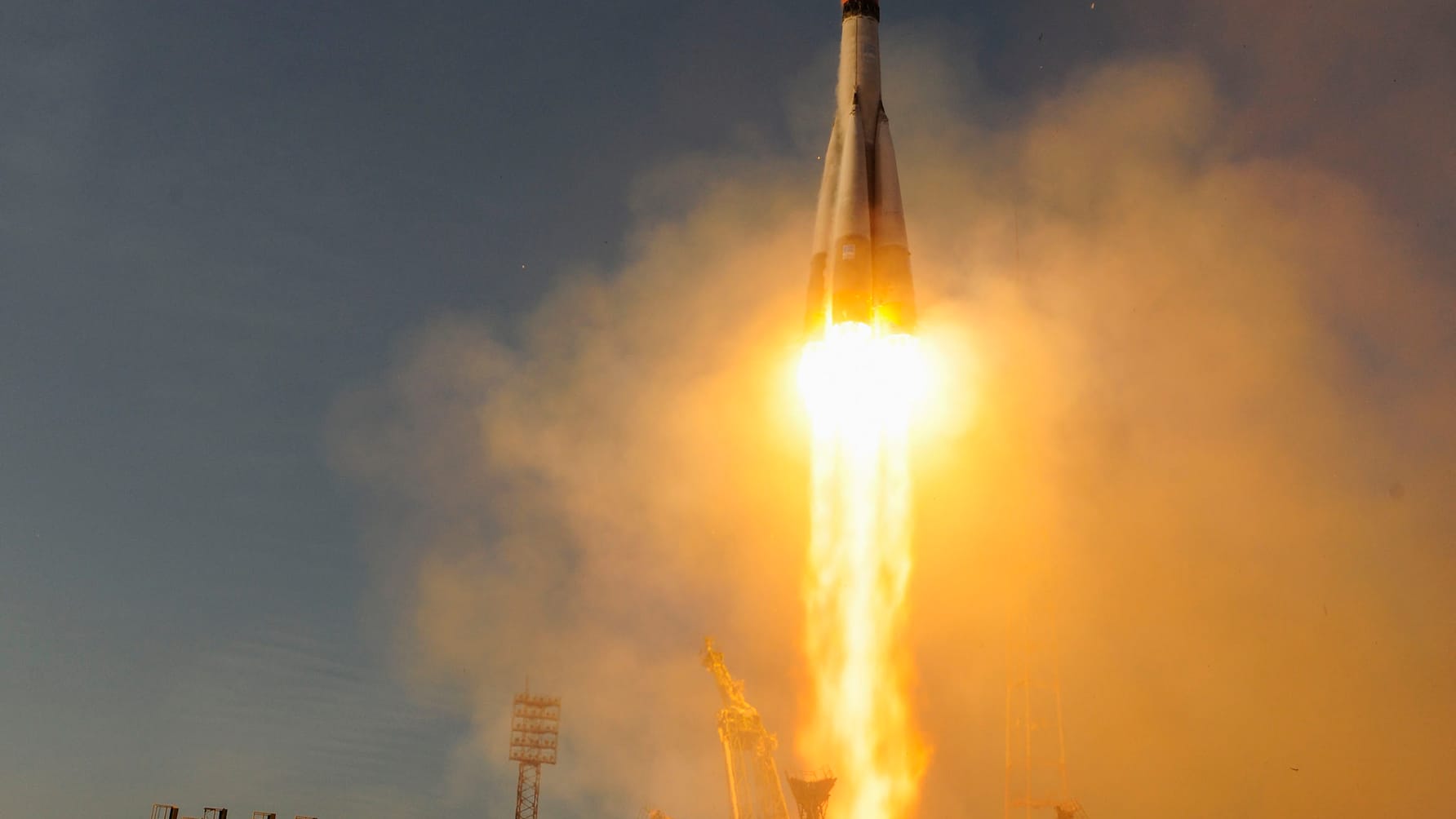 Soyuz TMAM Interior Layout & Technology Top Gear