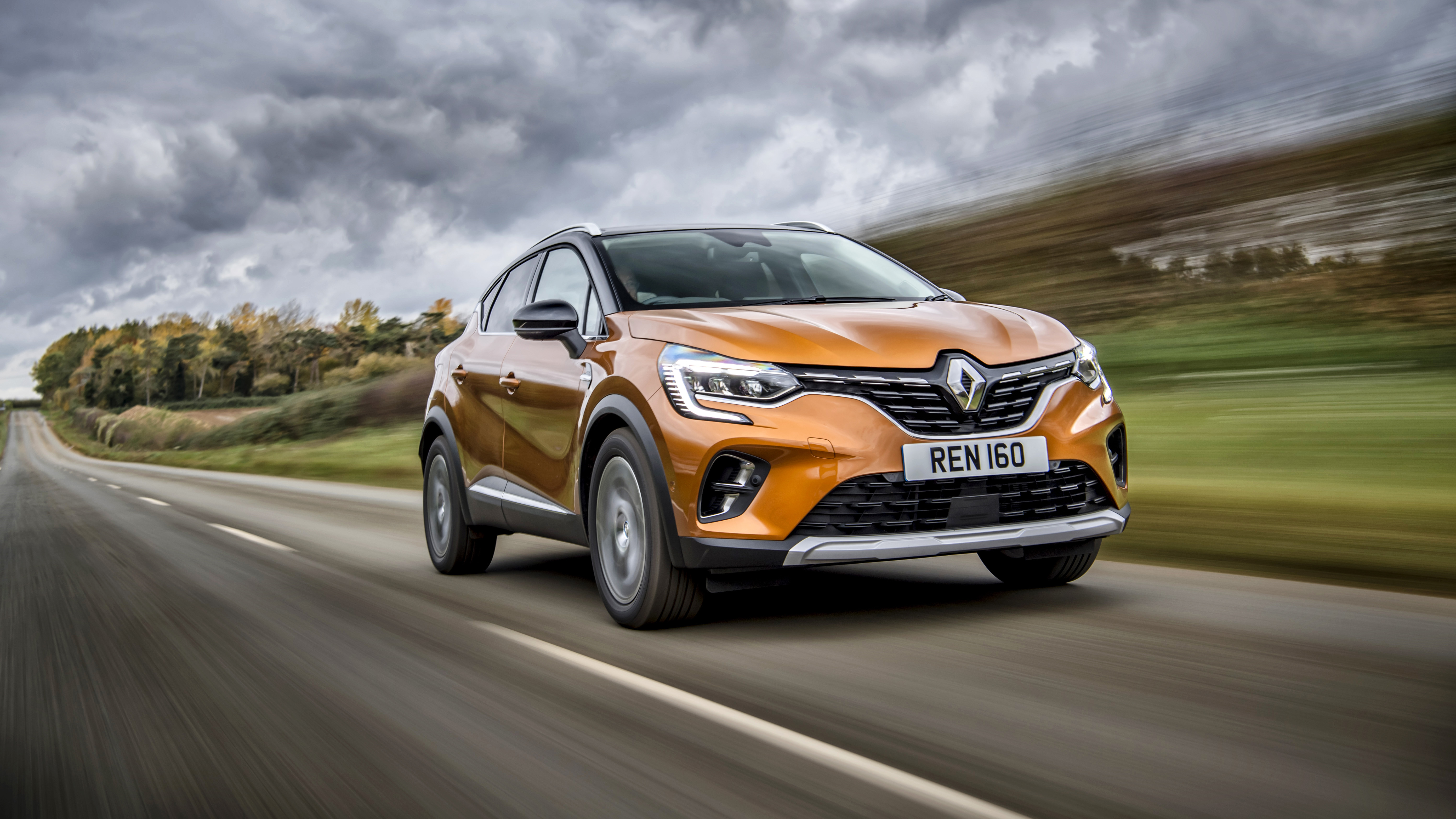 Renault Captur Review 2024