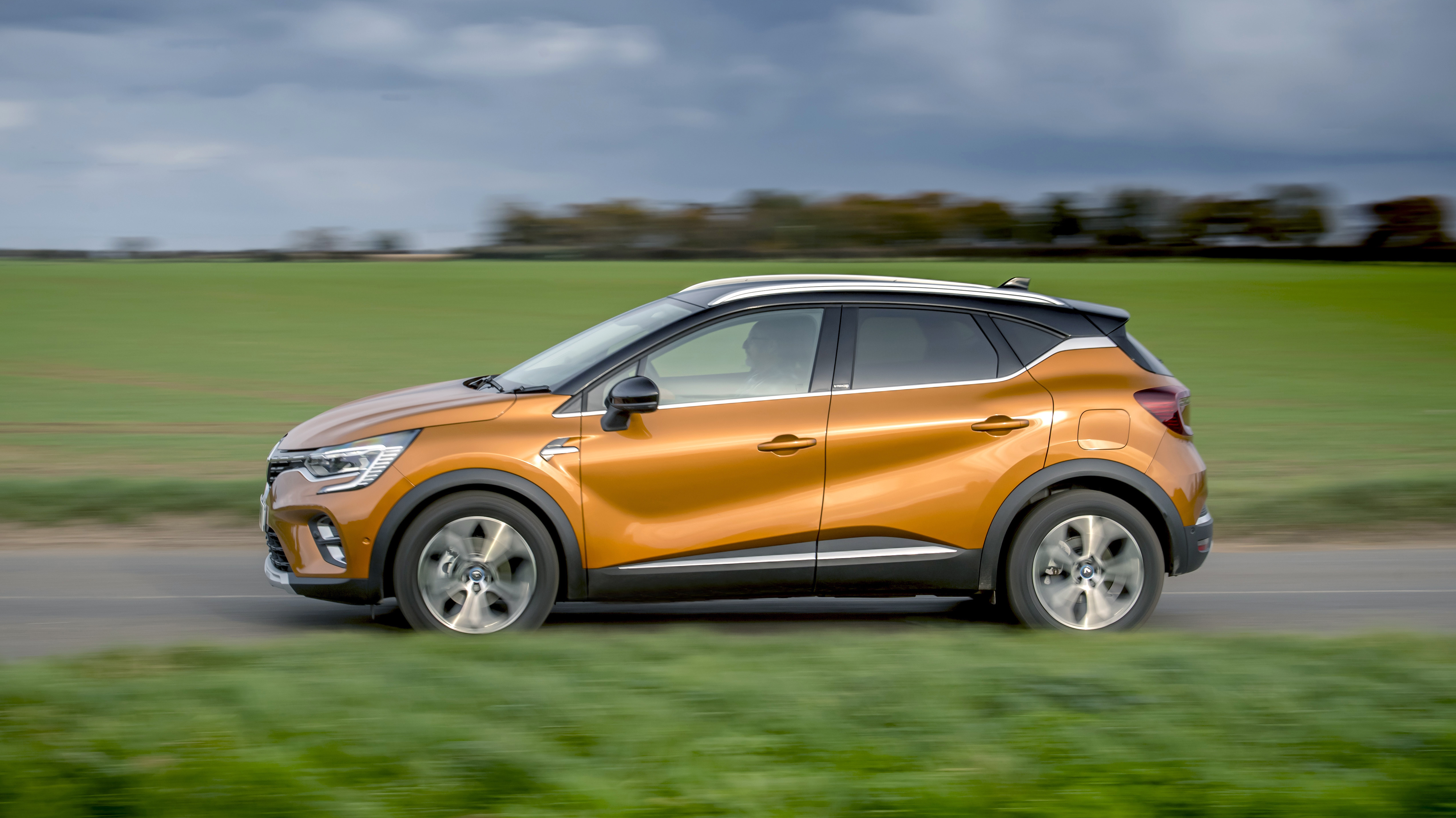 Renault Captur Review 2024