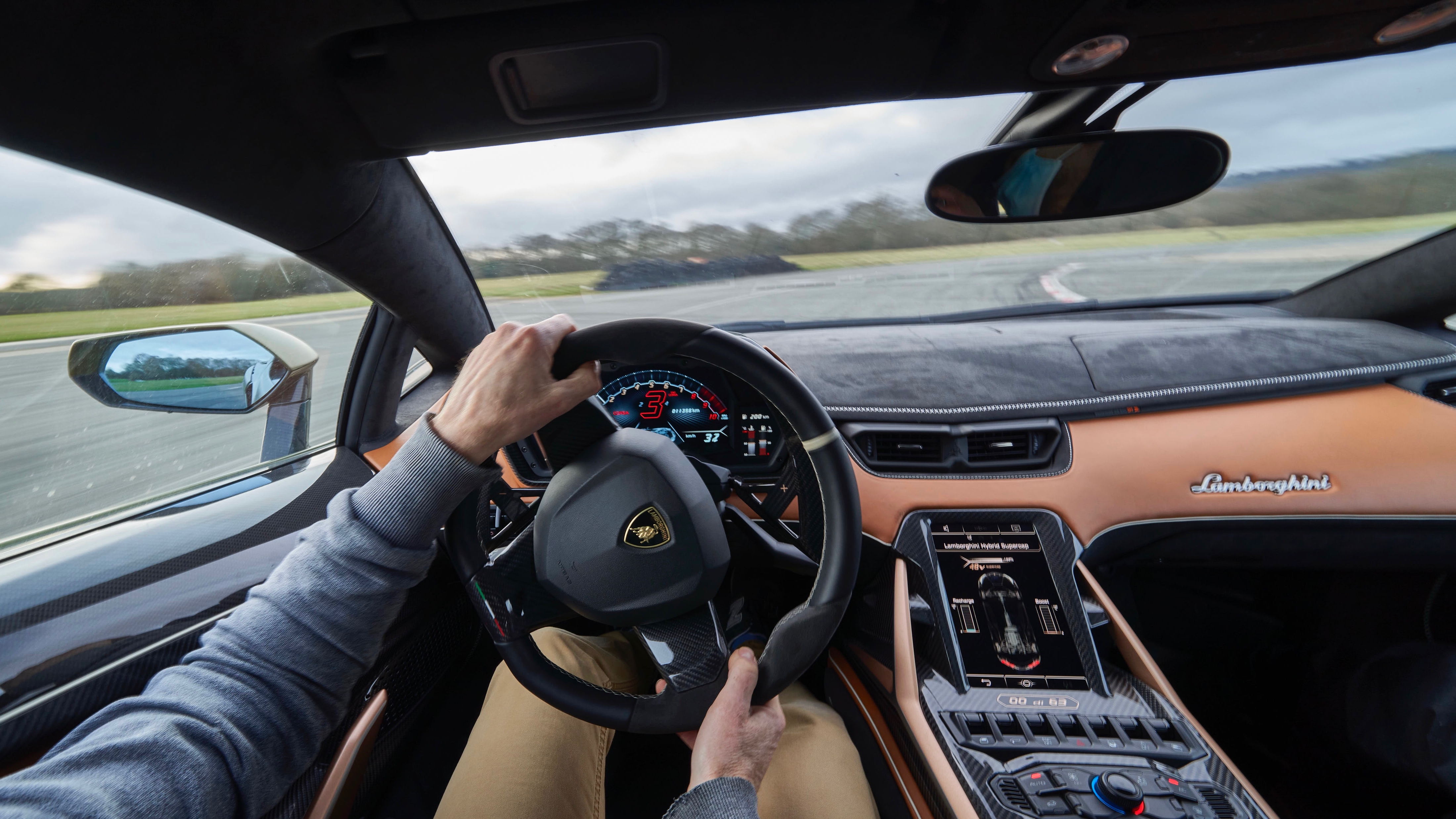 Lamborghini Sián Interior Layout & Technology | Top Gear