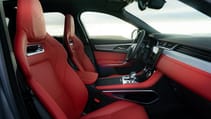 jag_f-pace_21my_interior_030221_8911.jpg
