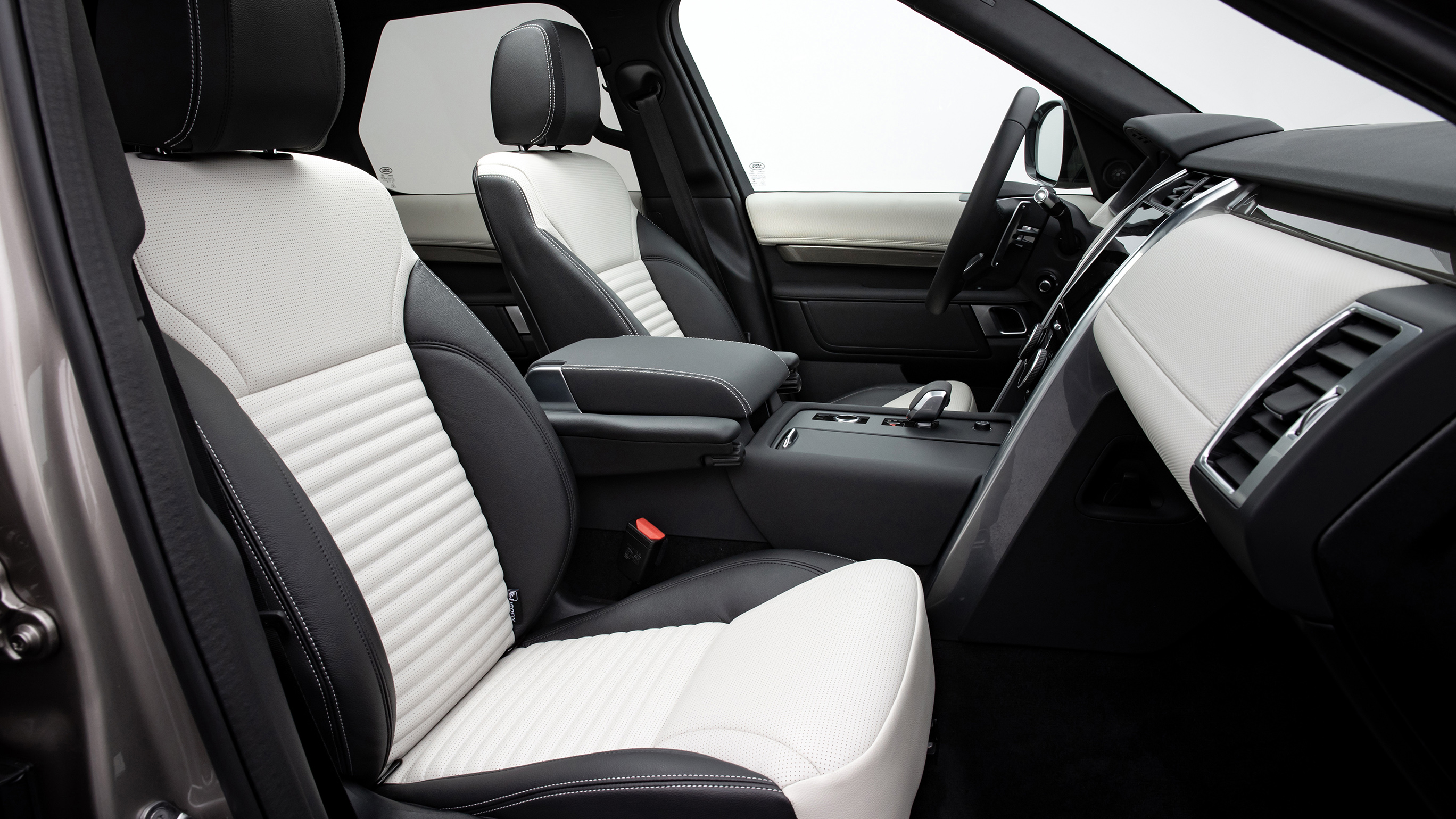 Land Rover Discovery Review 2024 Top Gear