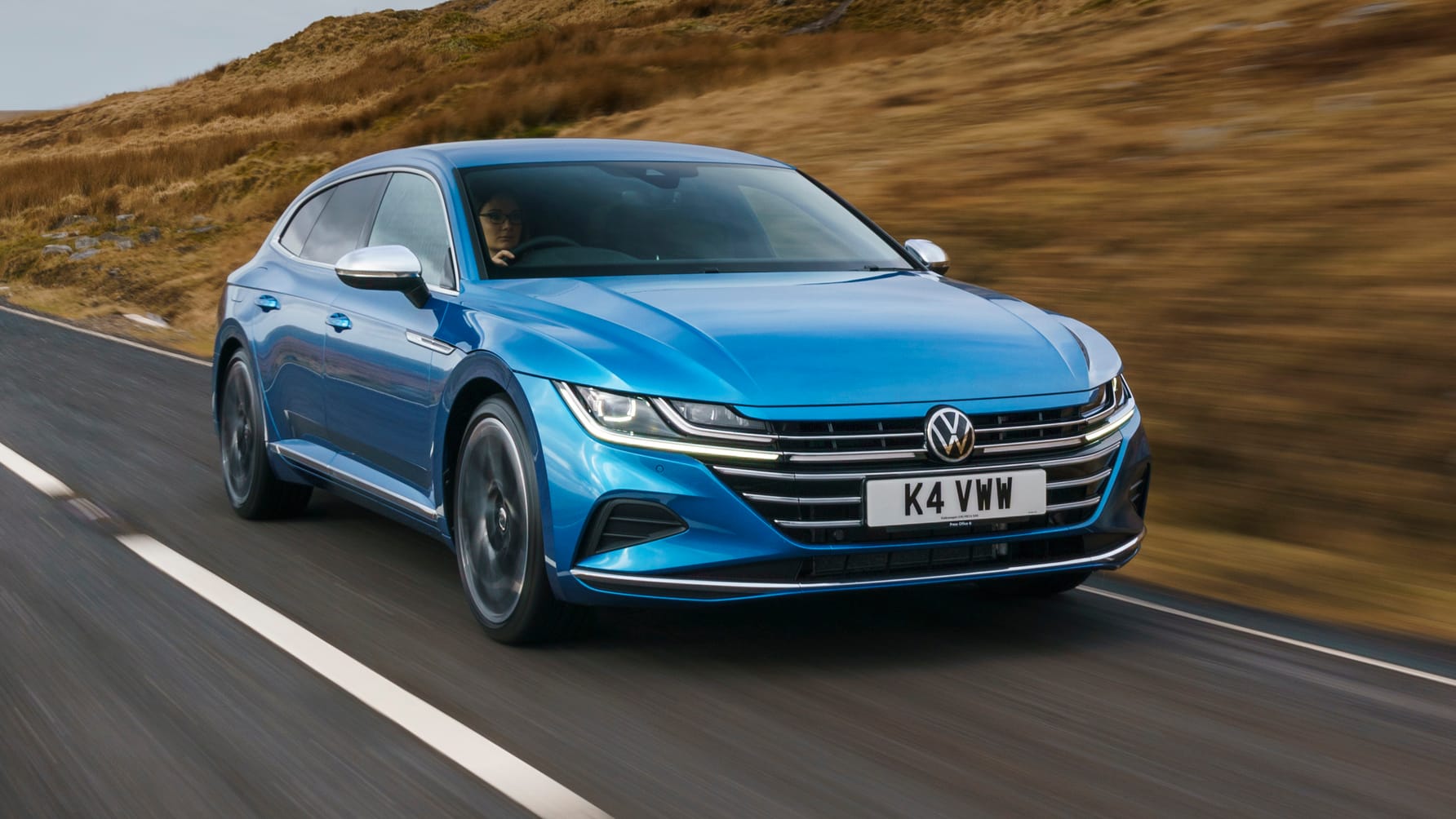 Volkswagen Arteon Shooting Brake Review 2024 | Top Gear