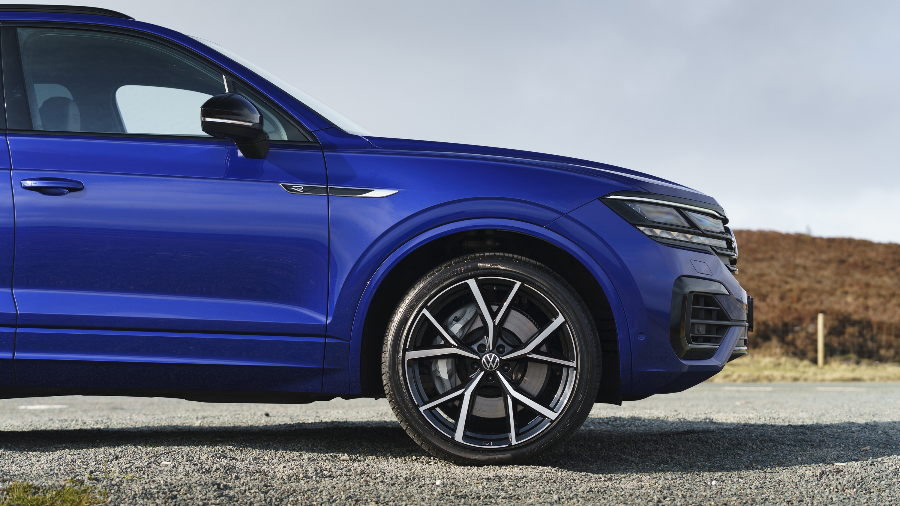 medium 29834 thetouaregrehybrid