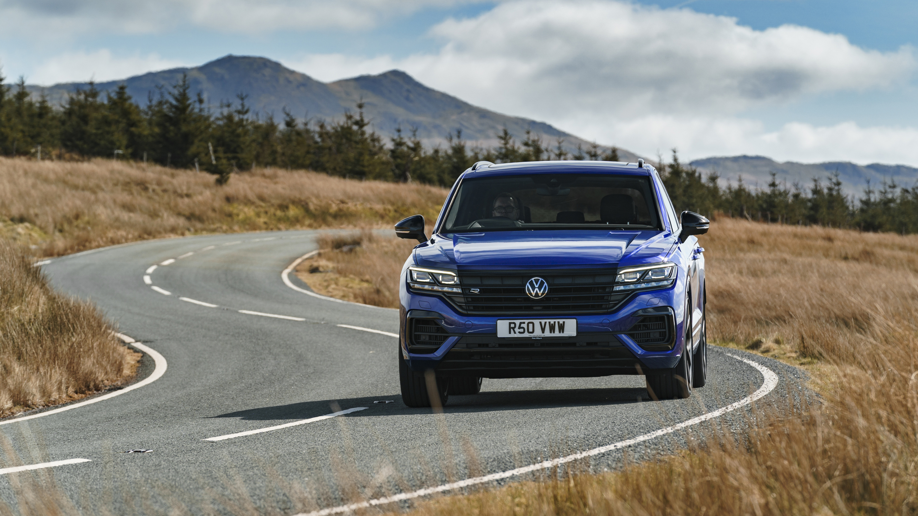 medium 29853 thetouaregrehybrid