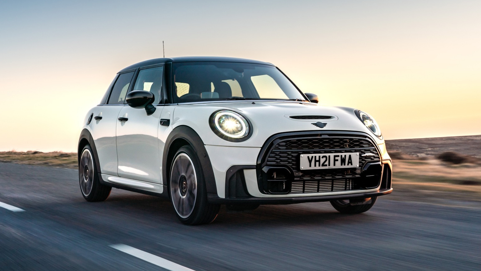 Car Review: 2022 Mini 5 Door Cooper S