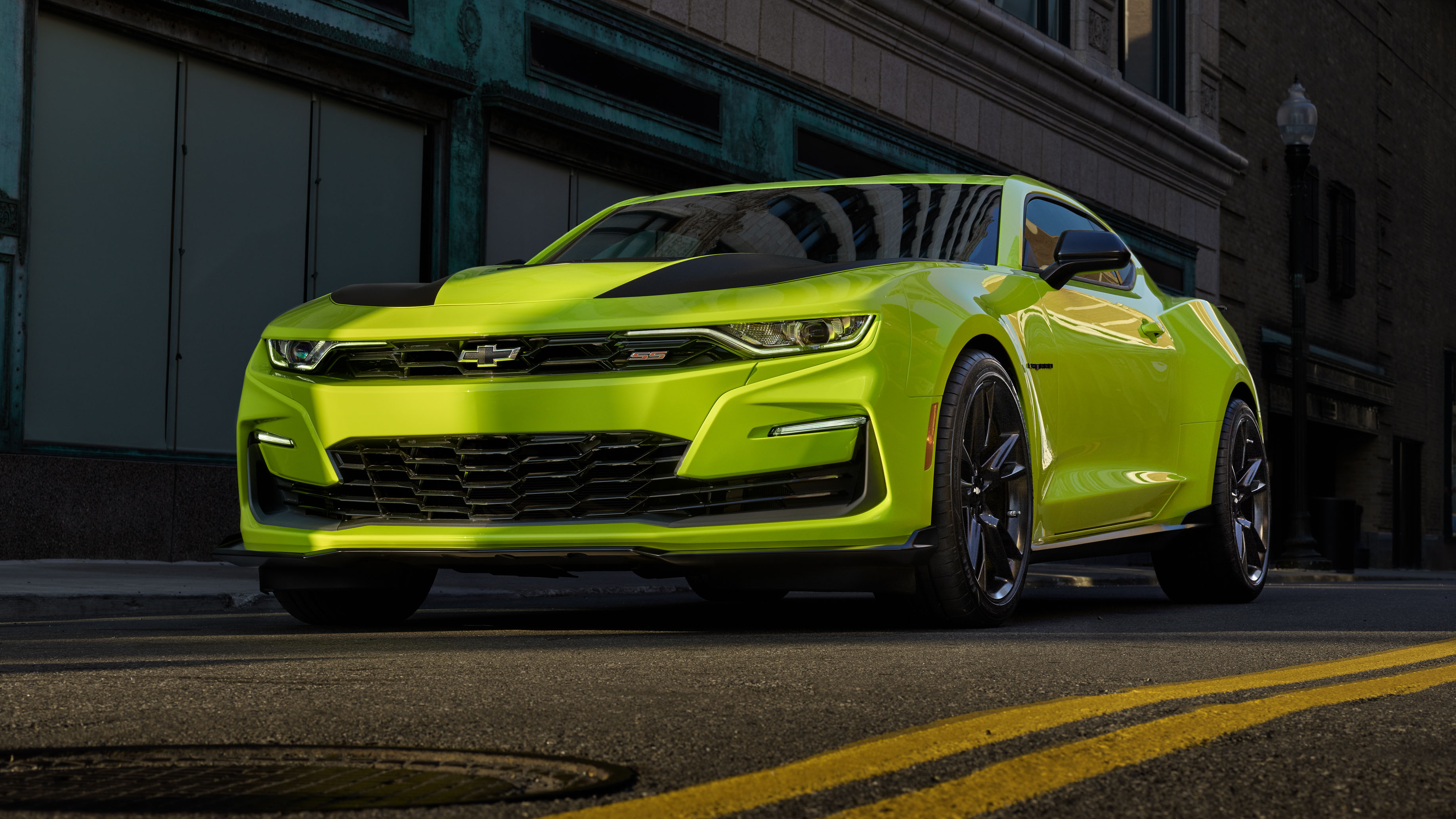 Chevrolet Camaro (US) Review 2023 | Top Gear