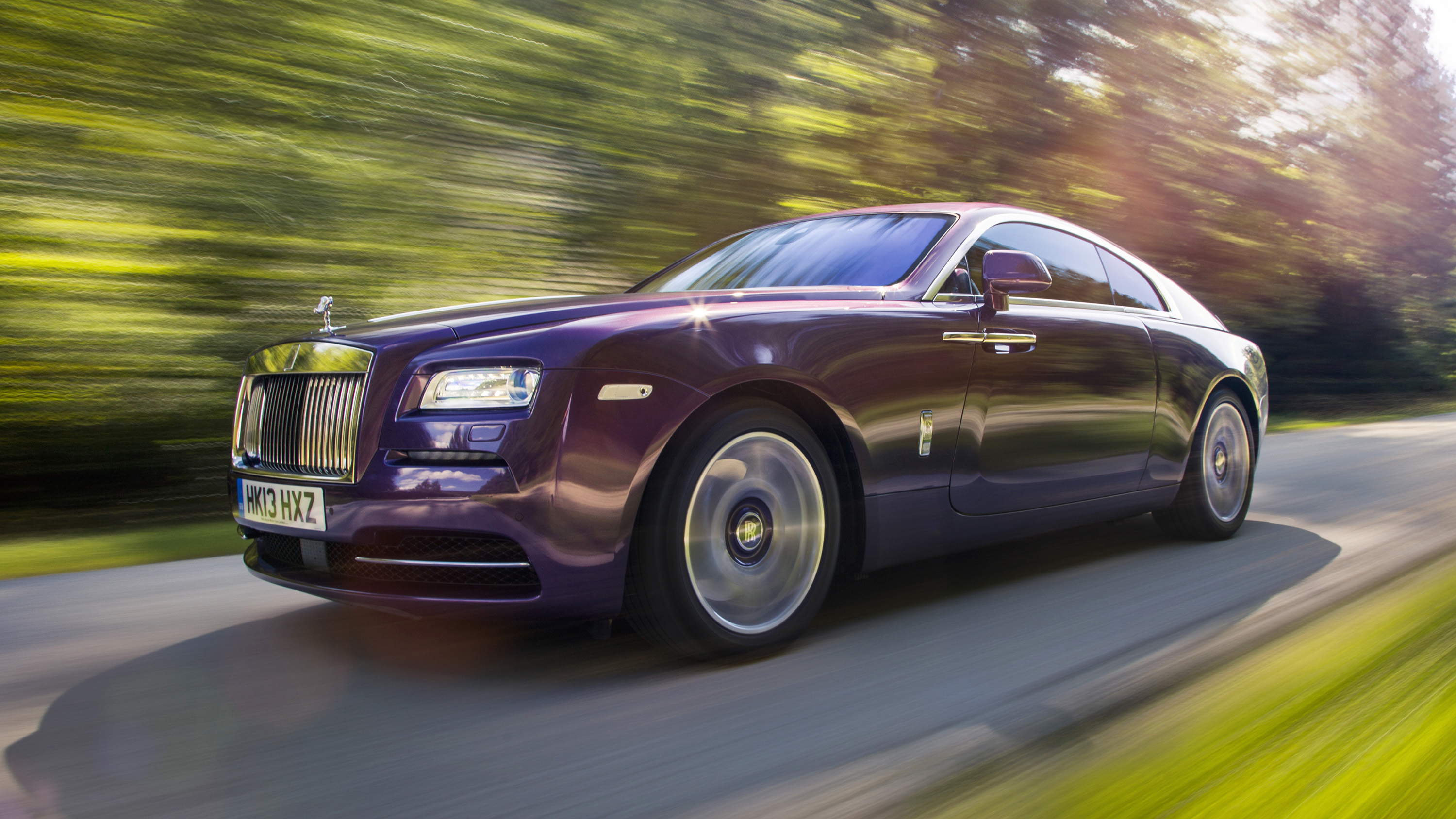 2013 Rolls-Royce Ghost Specs, Price, MPG & Reviews