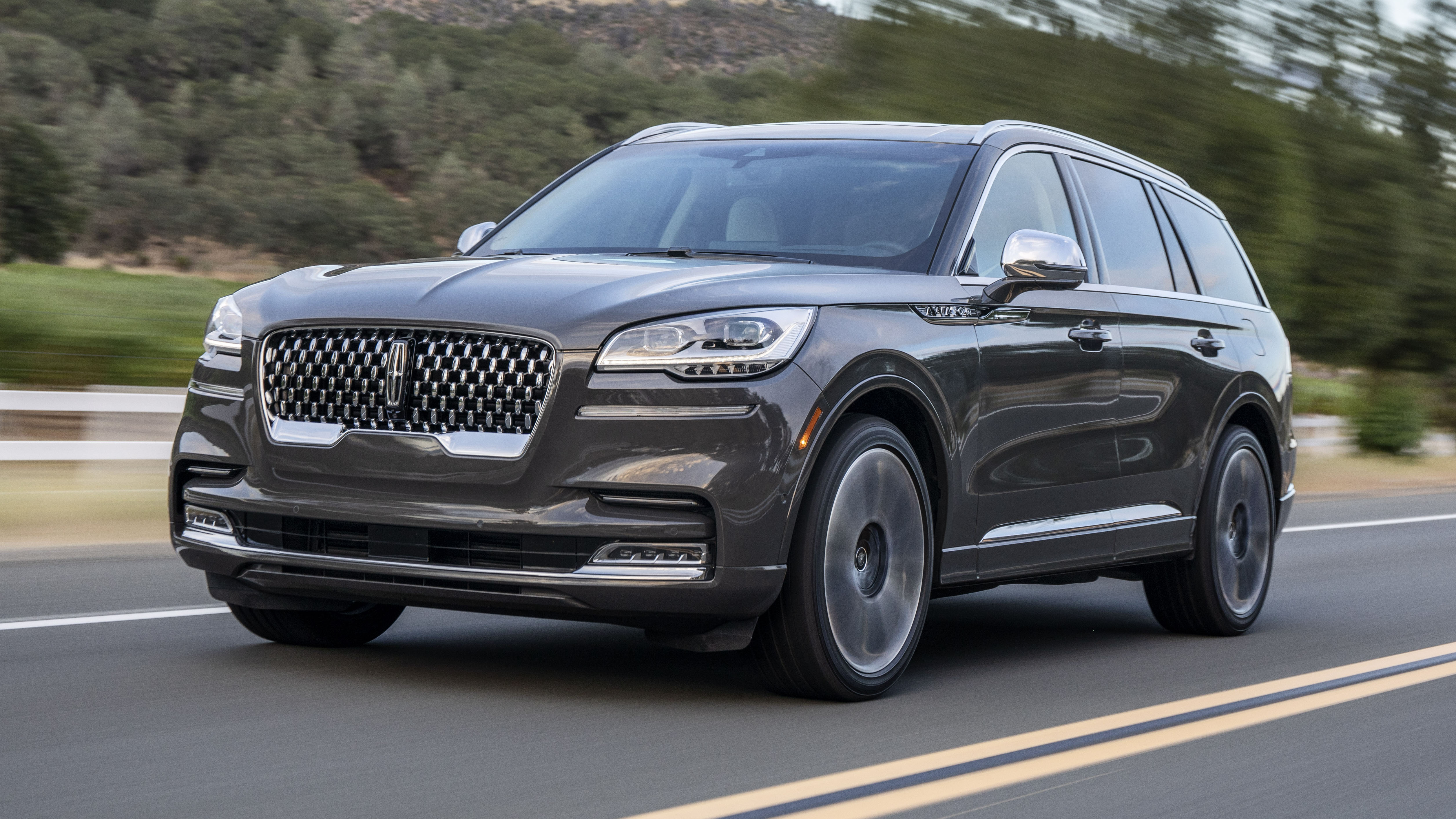 2023 Lincoln Aviator Review, Pricing, & Pictures