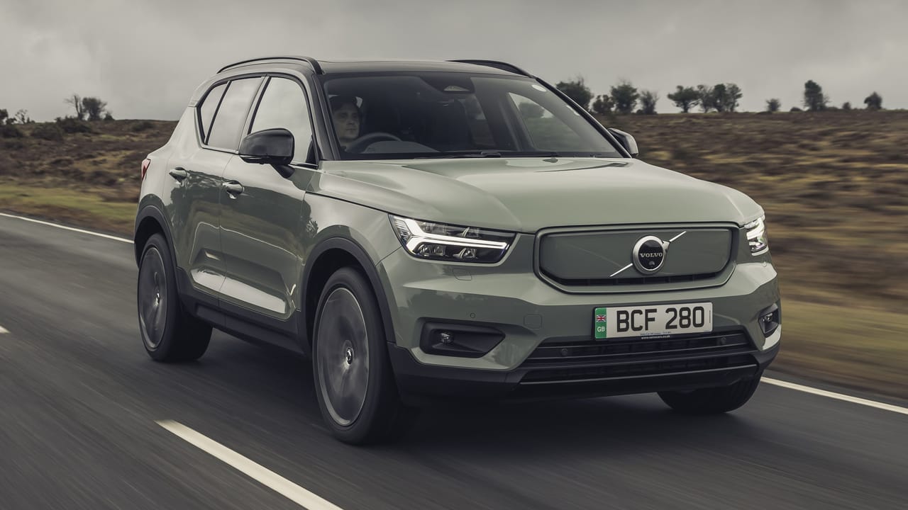 Volvo XC40 P8 Review 2022 | Gear