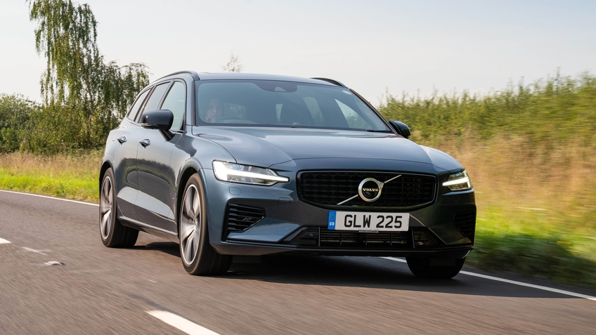Volvo V60 Review 2024 | Top Gear