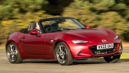 Mazda MX-5 cornering front