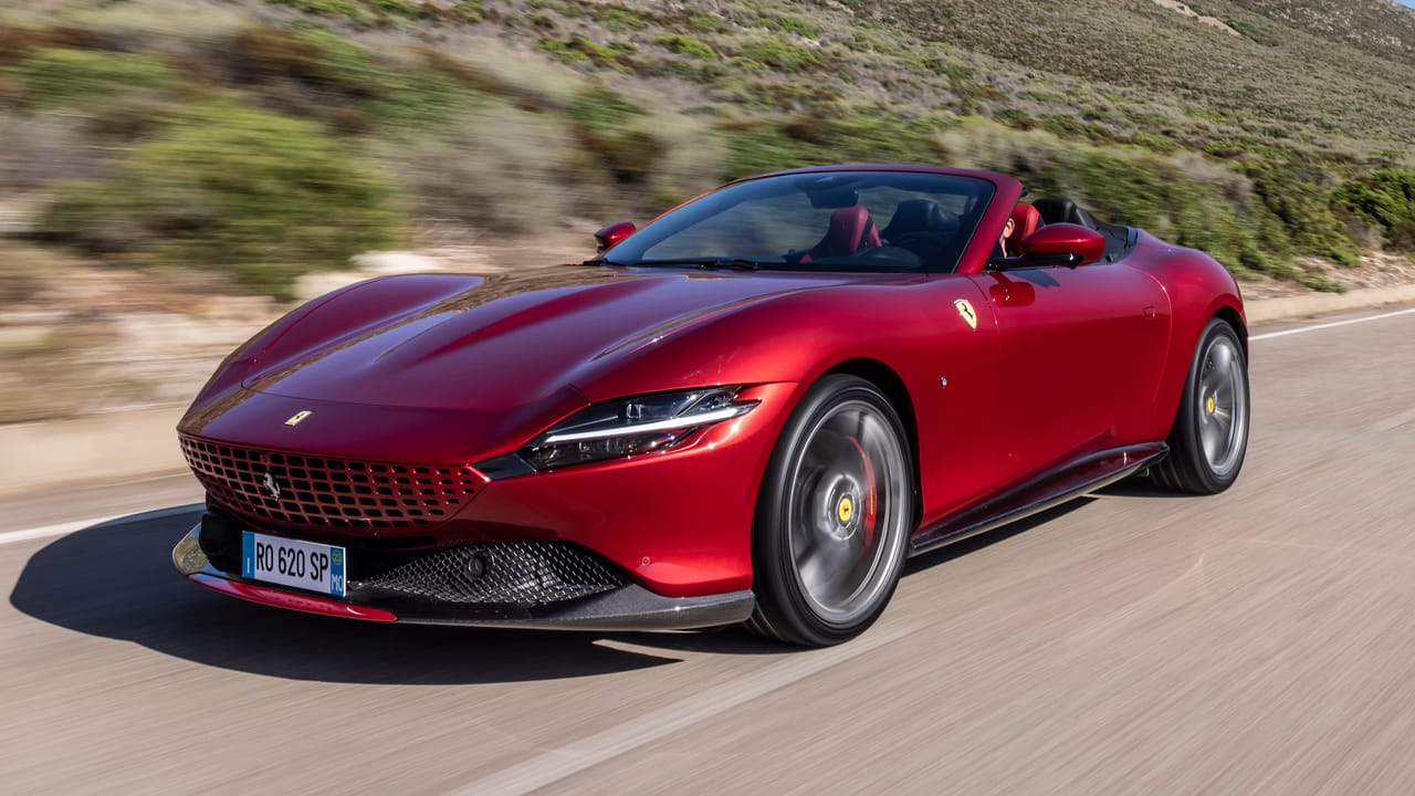 Ferrari ROMA фиолетовая