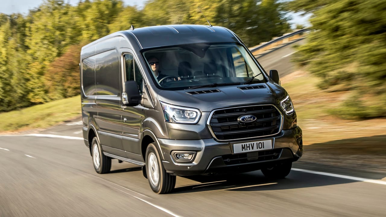 Ford Transit Interior Layout & Technology | Top Gear