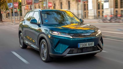 BYD Atto 2 DM-i hybrid Top Gear