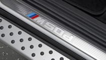 bmw_x6_xdrive_m50d_5dr_-_interior_2_-_2014.jpg