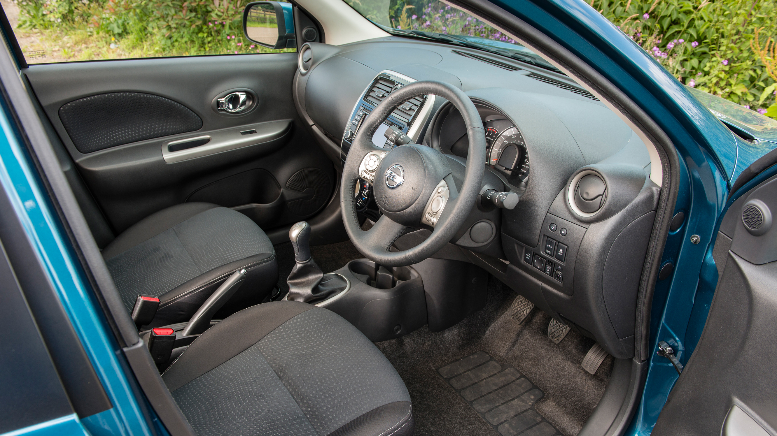 Nissan Pixo 2014