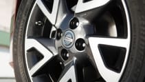 nissan_note_1.2_acena_5dr_-_interior_3_-_2014.jpg