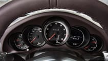 porsche_911_turbo_2dr_pdk_-_interior_3_-_2014.jpg