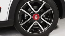 renault_twingo_0.9_tce_dynamique_5dr_-_interior_3_-_2014.jpg