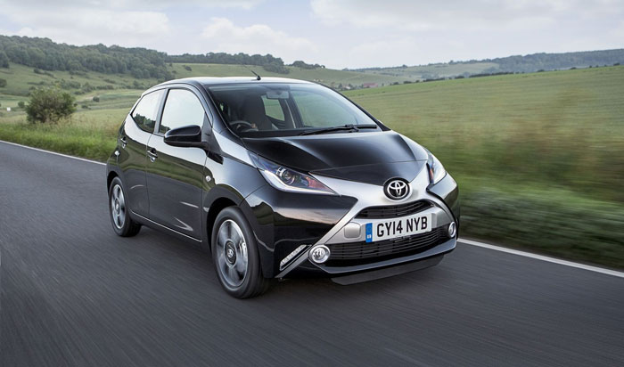 interieur smaak Worden Road Test: Toyota Aygo 1.0 VVT-i X 5dr Reviews 2022 | Top Gear