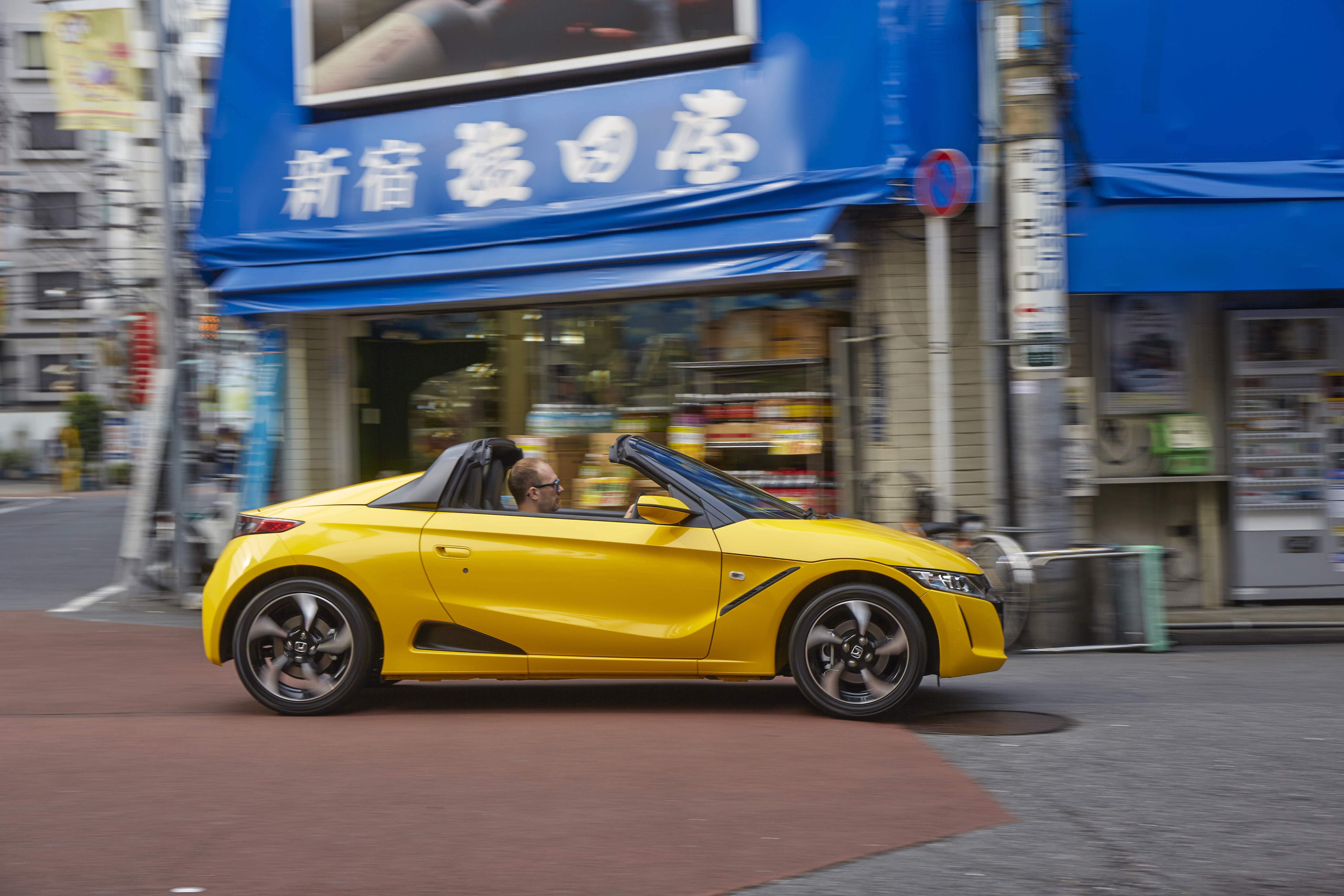 自動車 Hobby JAPAN Honda S660 a Yellow 1/18 Hobby Japan 1:18 Honda S660 • DiecastSociety.com