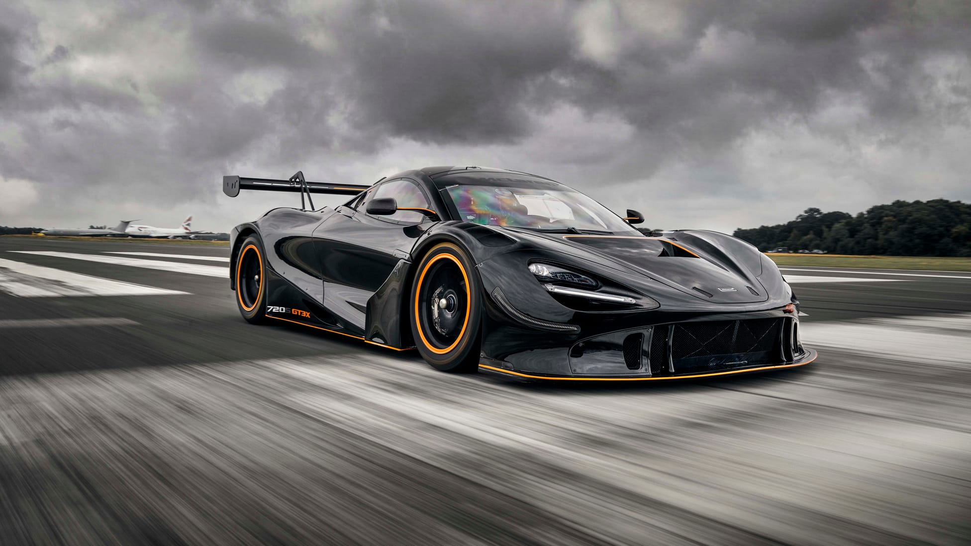 flat-out-in-the-mclaren-720s-gt3x-top-gear