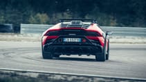 Lamborghini Huracan Sterrato vs Porsche 911 Dakar