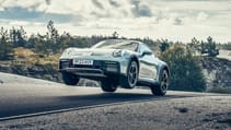Lamborghini Huracan Sterrato vs Porsche 911 Dakar
