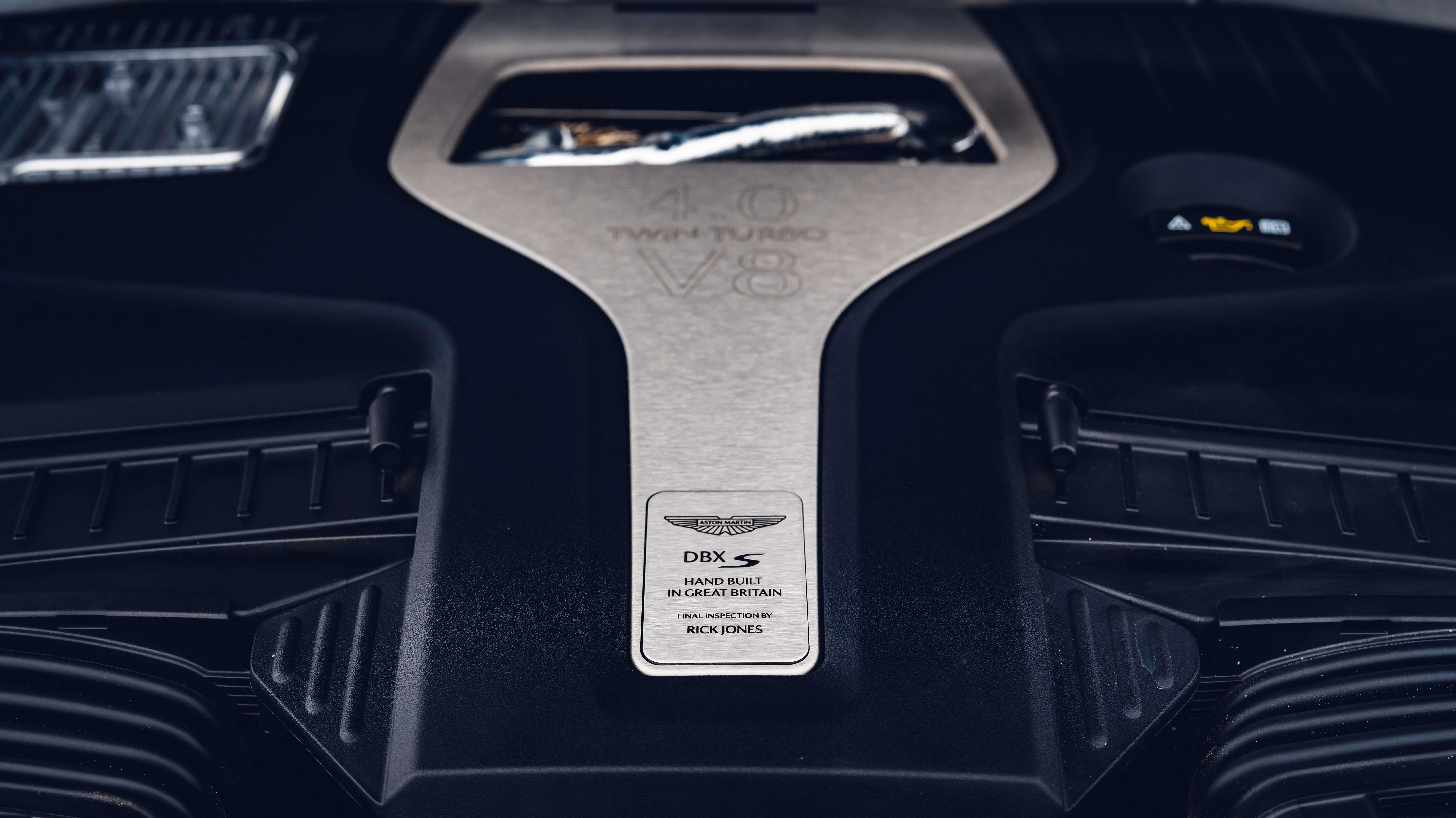 Aston Martin DBX S VS Ferrari Purosangue