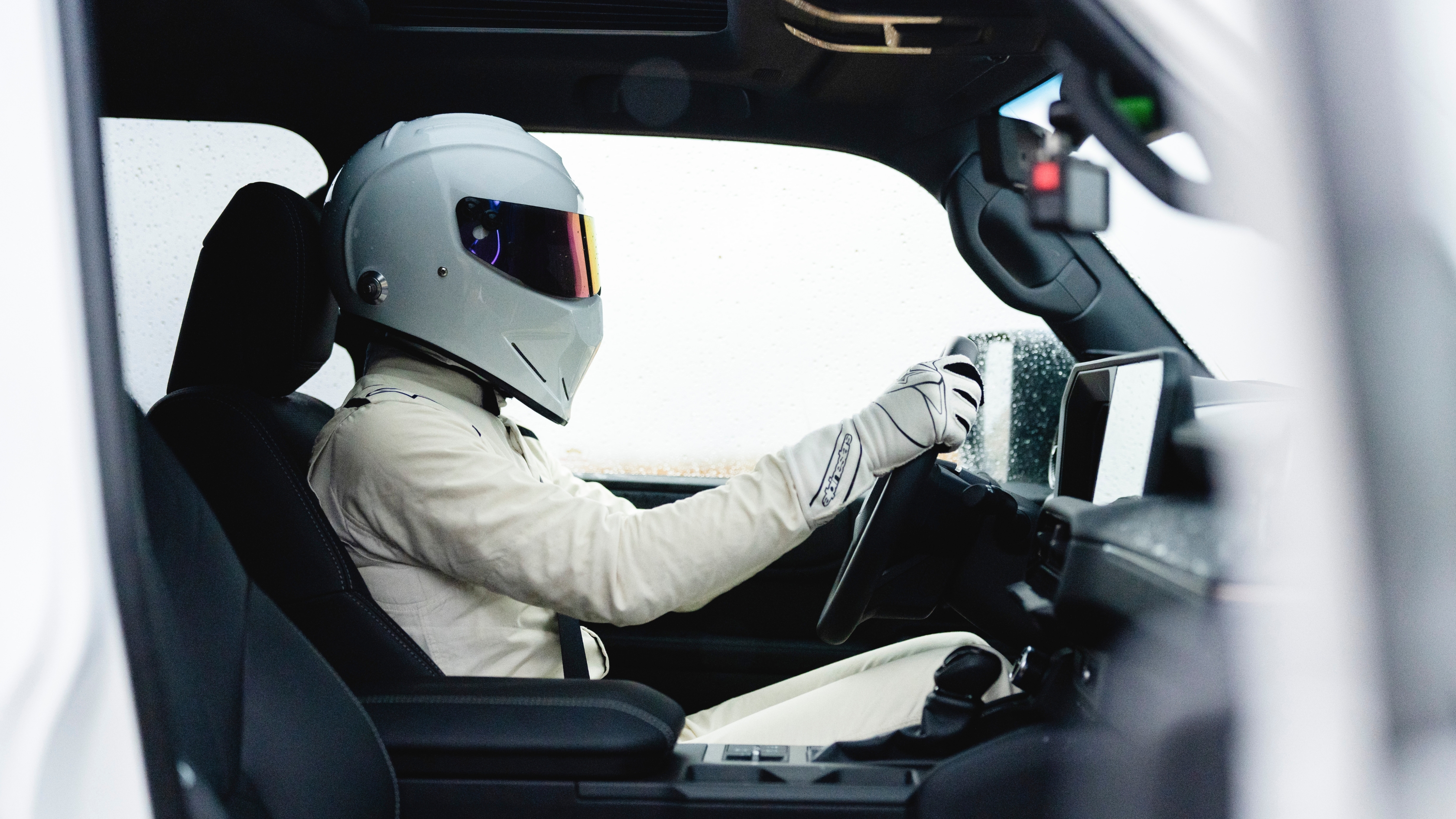 Full tilt! Big Trucks 