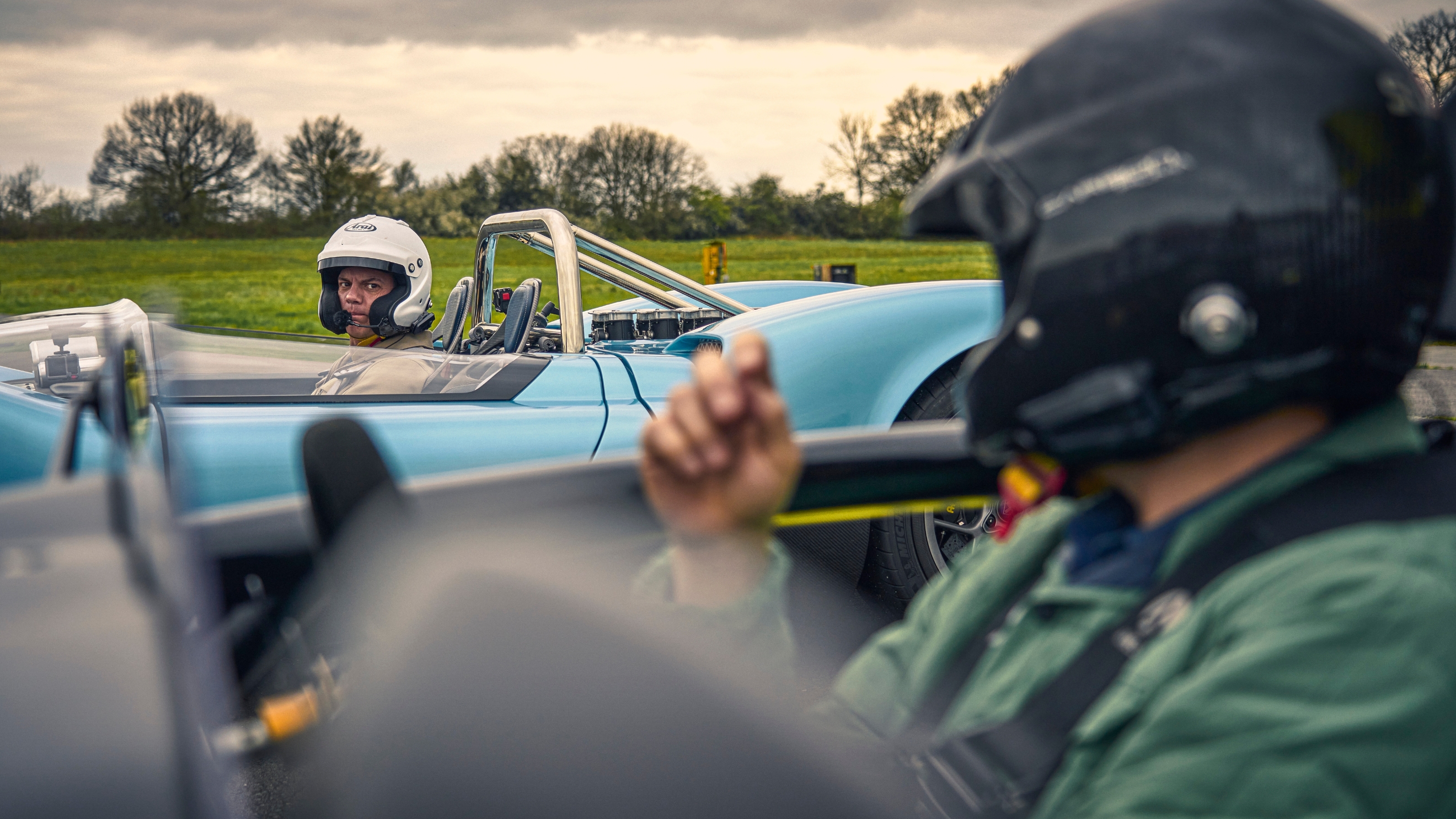 Ariel Atom 4RR Vs Nichols N1A