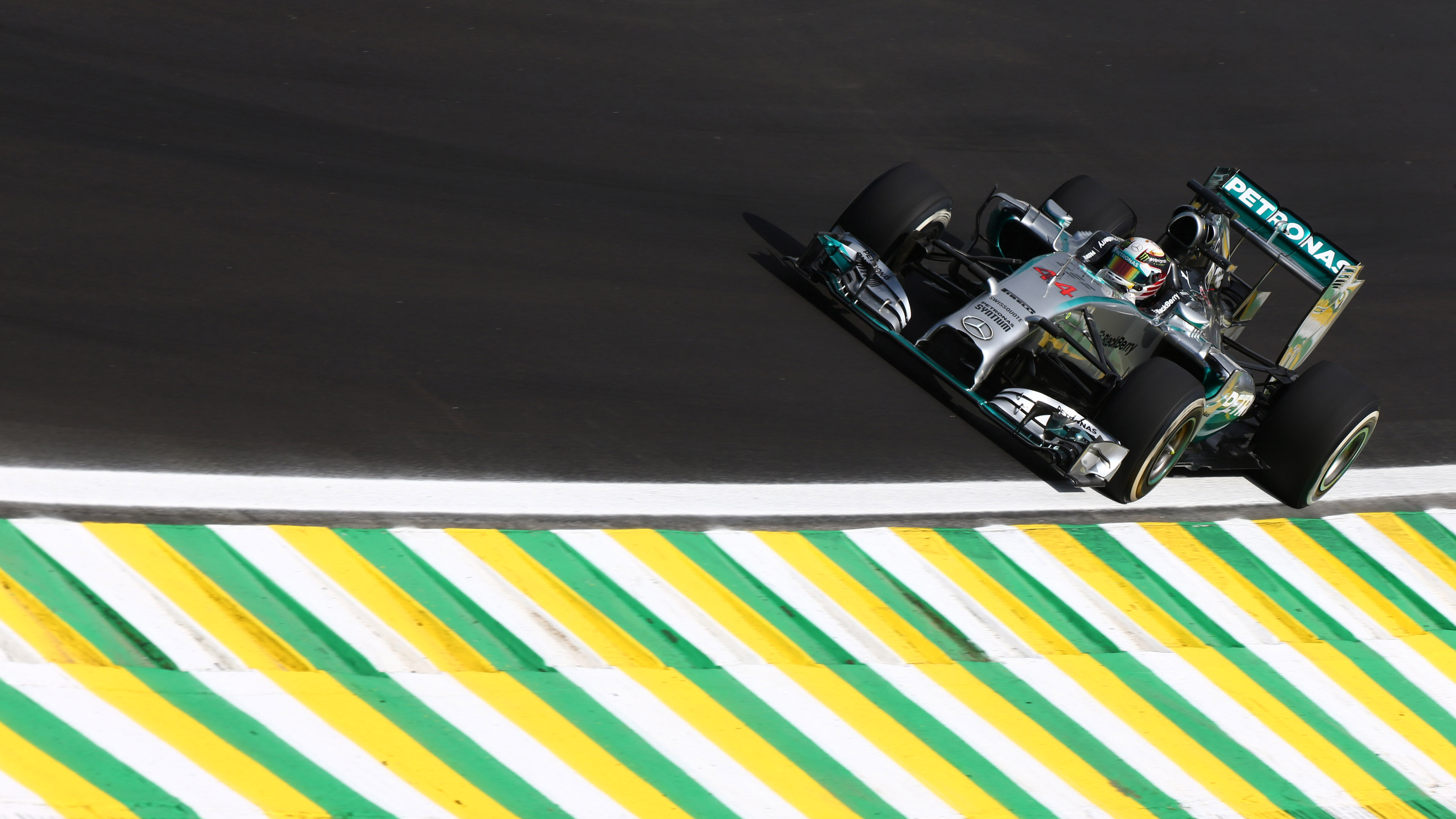 Lewis Hamilton vs Ayrton Senna: who would win? | Top Gear