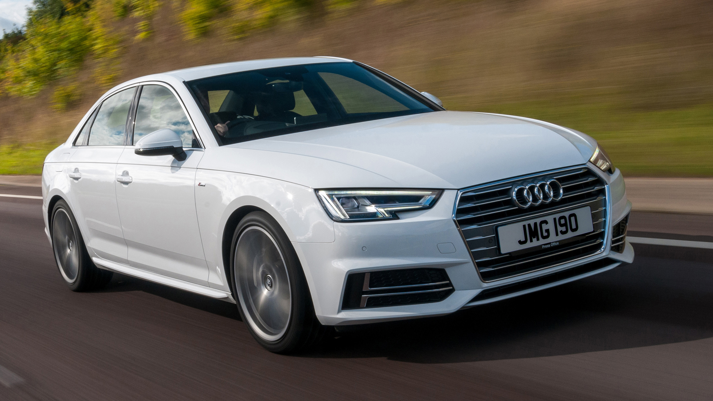 2016 Audi A4 Review - Drive