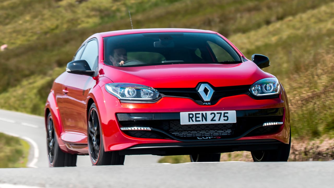 2015 Renault Megane RS 275 Cup-S: характеристики, цены, отзывы
