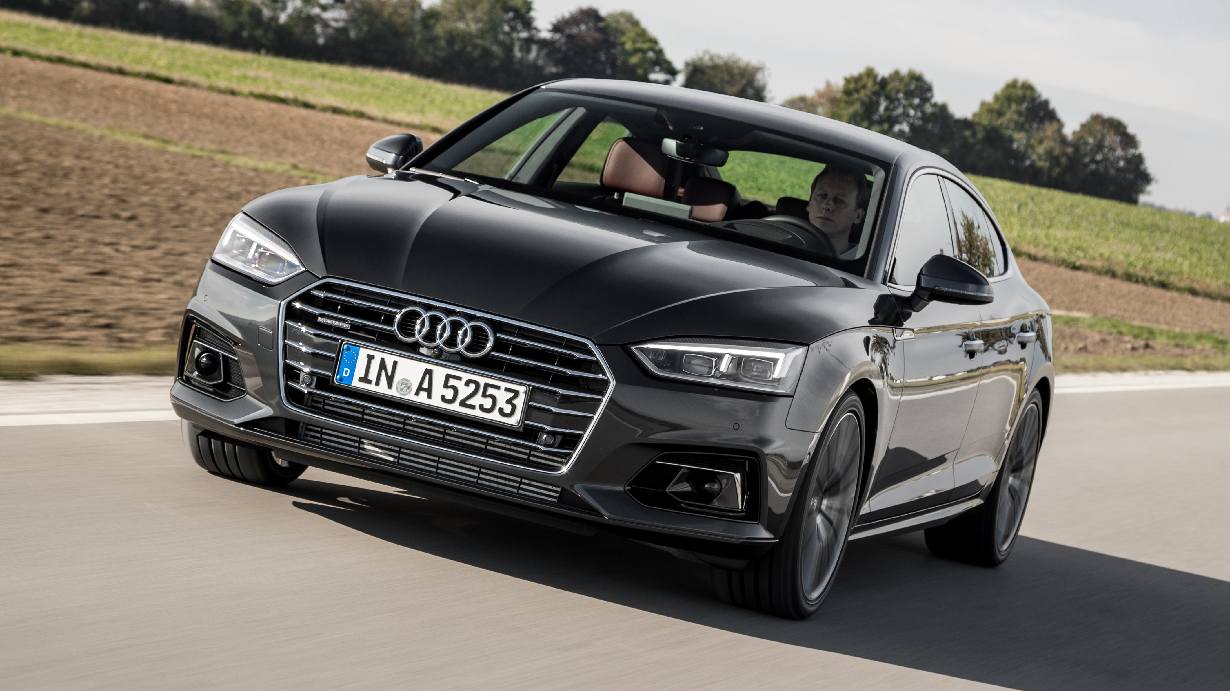 Er is een trend Rood Premedicatie Audi A5 Sportback Review 2022 | Top Gear