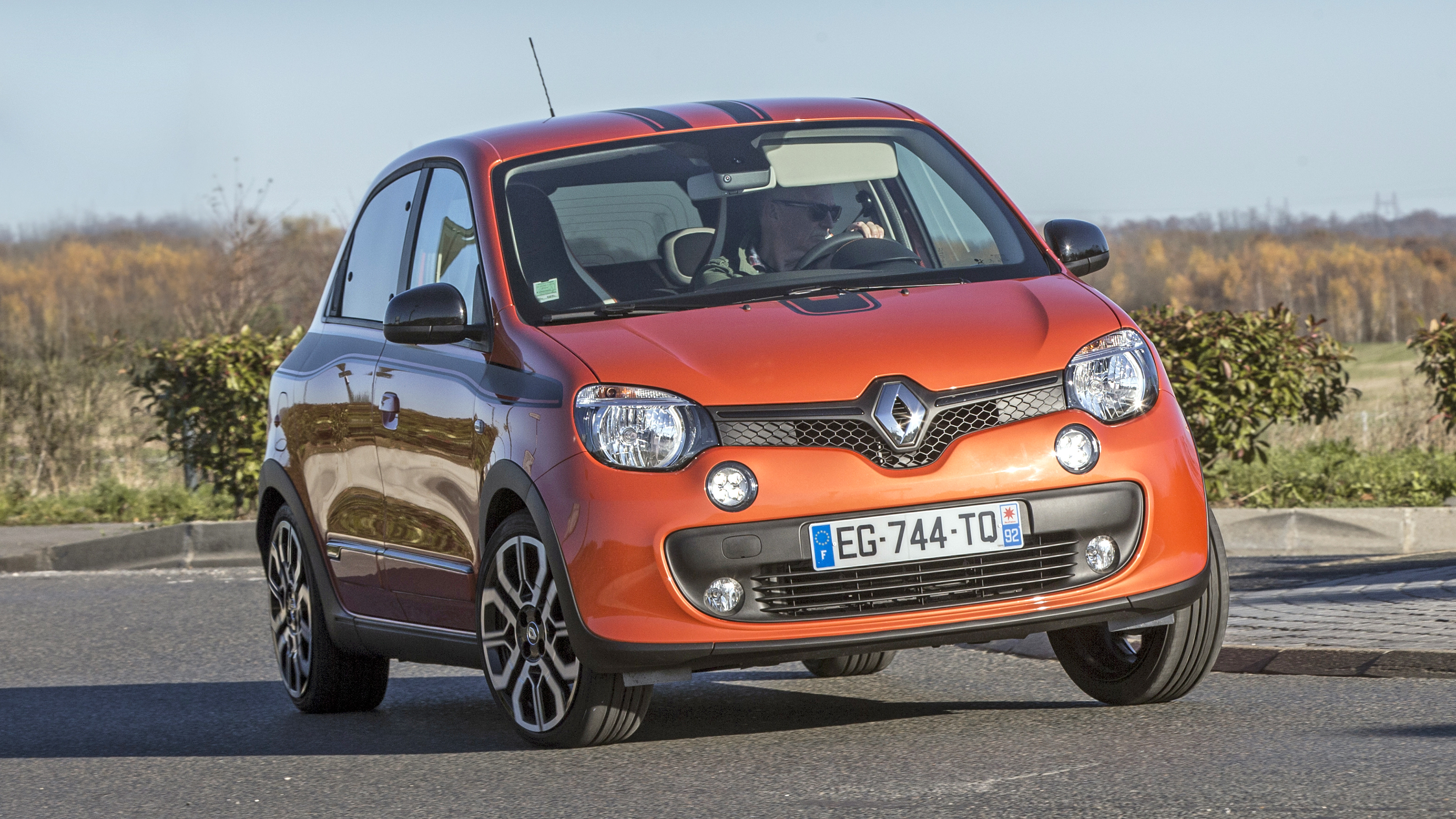 Renault Twingo GT review: tiny RenaultSport hot hatch driven Reviews 2024