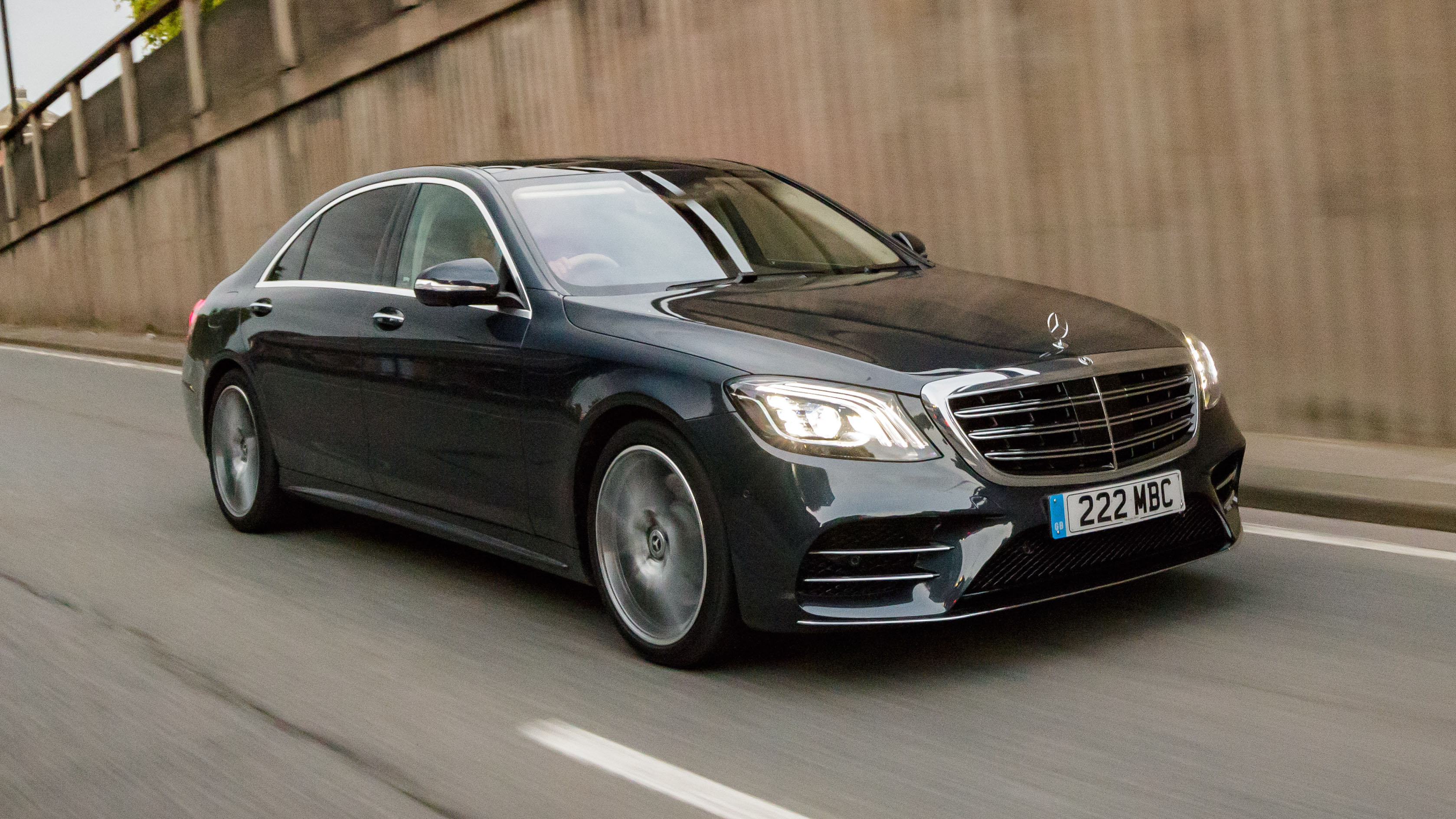 Mercedes S-Class S500 driven Reviews | Top Gear