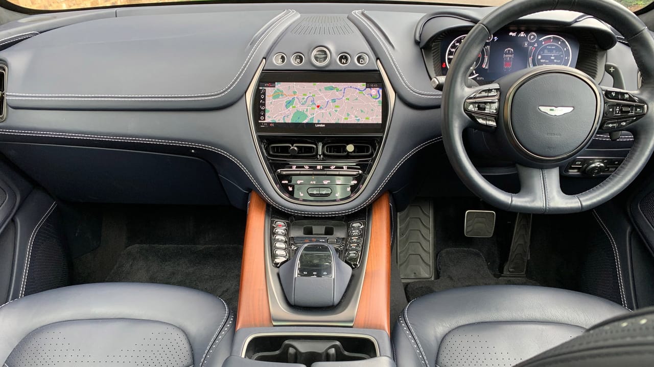 Aston Martin DBX – long-term-review - Report No:5 2026 | Top Gear