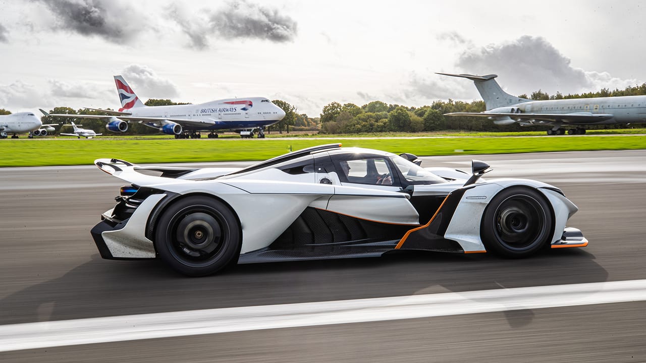 Praga r1 v8
